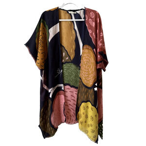 Do Everything in Love Women’s One Size Boho Colorful Lightweight Kimono Art